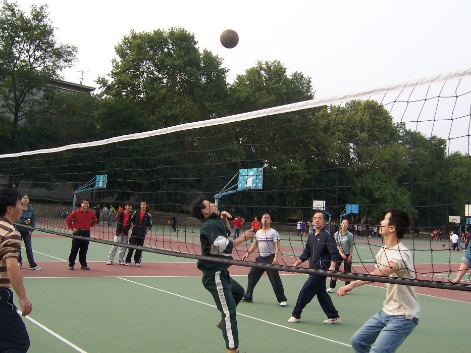 第二届betway西汉姆联官方网站排球友谊赛2.jpg